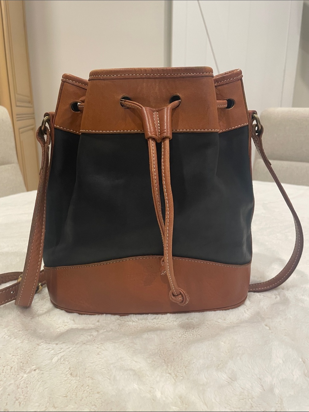 Classic Two-Tone Drawstring Shoulder Bag in Black and Brown
